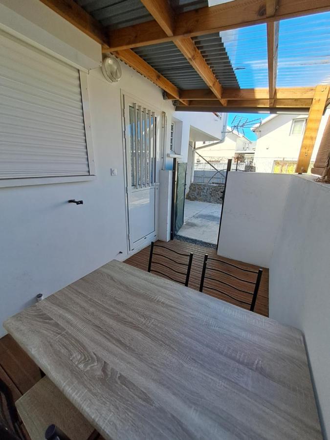 Logement Cosy T2, Centre Ville De Saint-Pierre Exterior foto